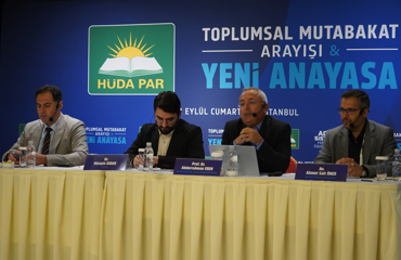 “Toplumsal Mutabakat Arayışı ve Yeni Anayasa” çalıştayımızın ilk oturumu gerçekleşti